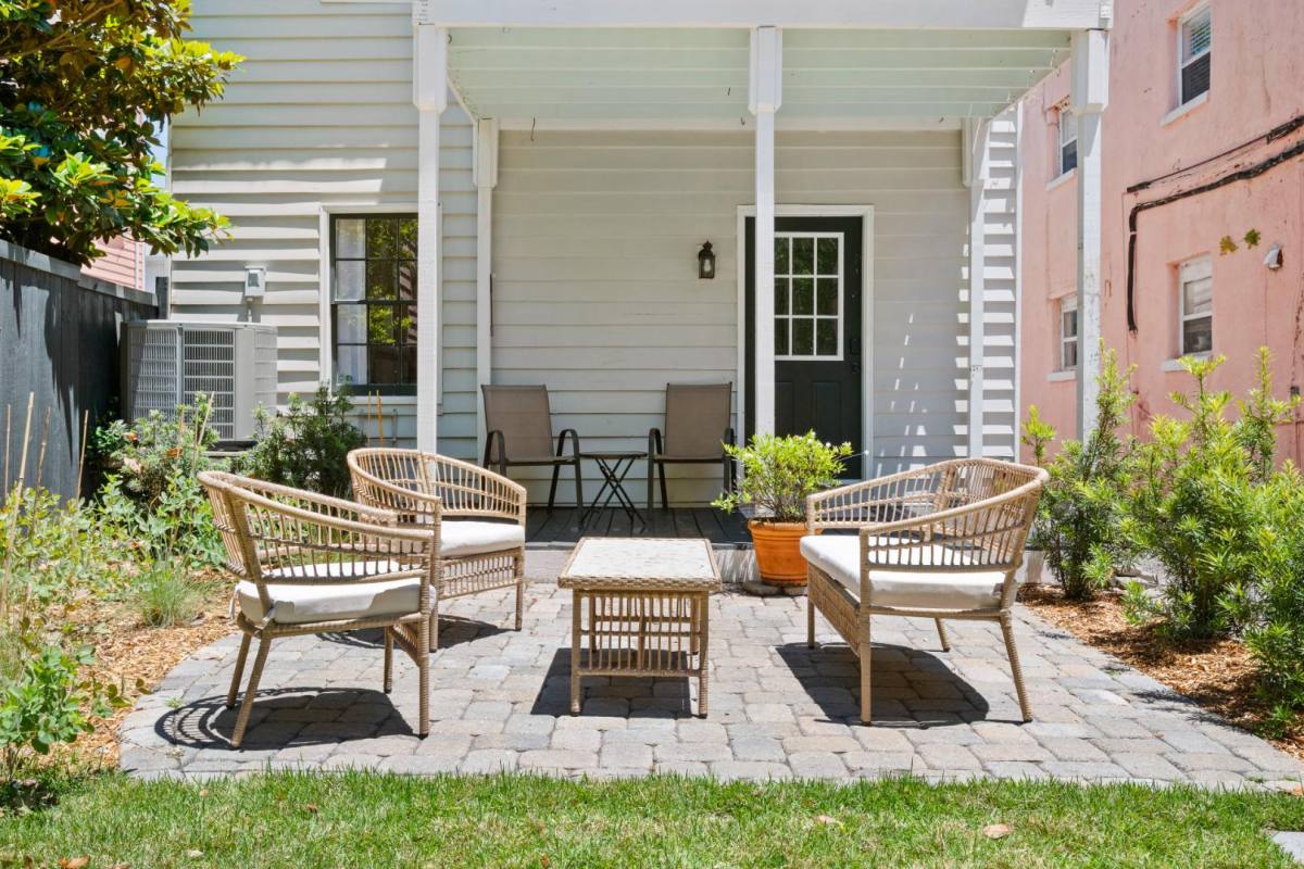 House for rent at 45 Rose Lane, Charleston, SC 29403