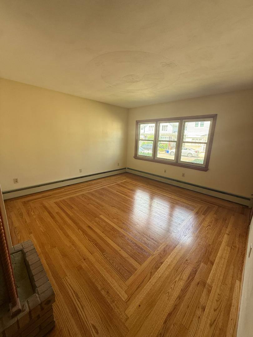 Apartment for rent at 520 Oak St 1, Old Forge, PA 18518