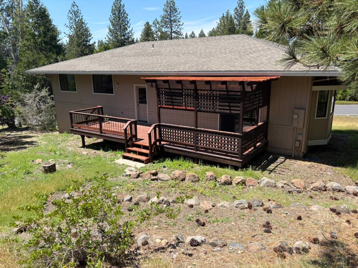 House for rent at 939 Fairway Court, Murphys, CA 95247