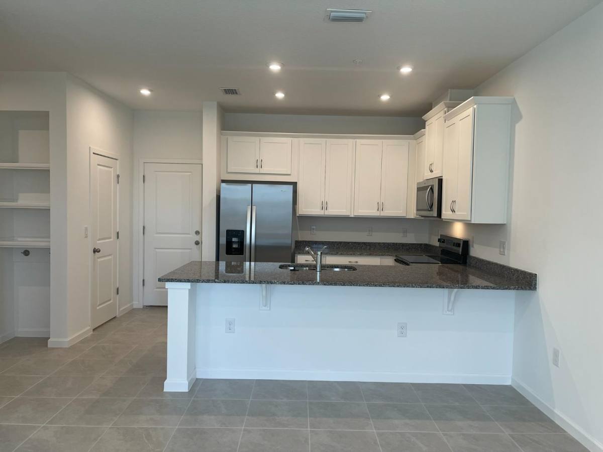 Townhouse for rent at 3107 Gardenia Reserve St, Apopka, FL 32712