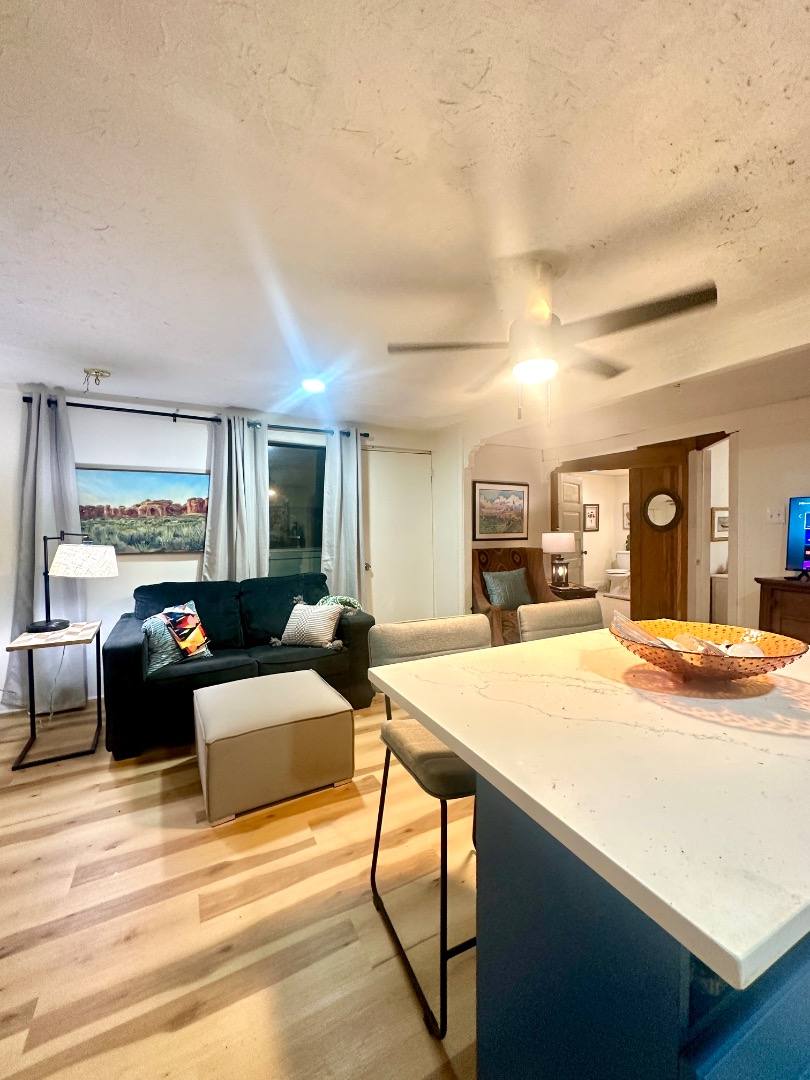Apartment for rent at 879 S Eugene St #BUNGALOW 5, Baton Rouge, LA 70806