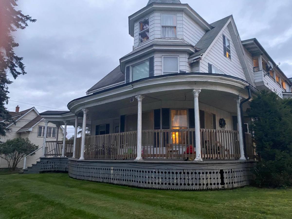 Apartment for rent at 2 Wilson St #3, South Barre, VT 05670