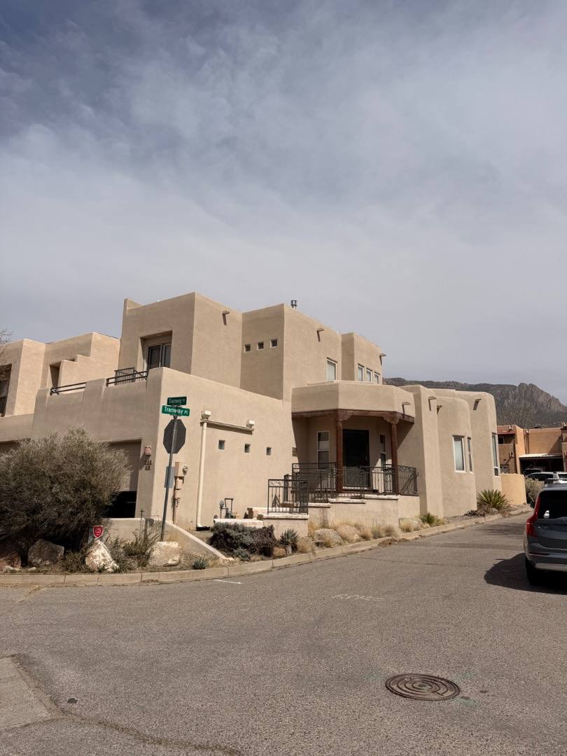 Apartment for rent at 912 San Pedro Dr SE #912-3, Albuquerque, NM 87108