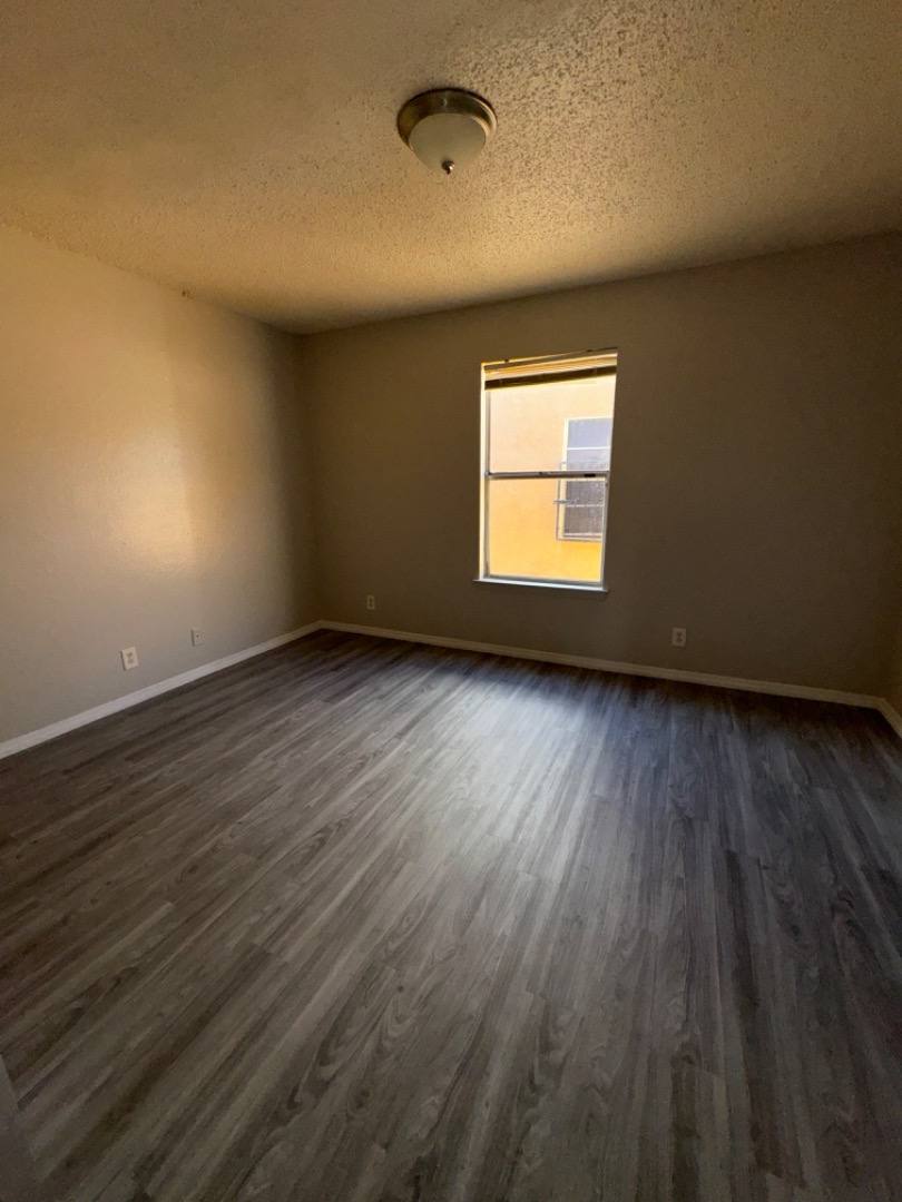 Apartment for rent at 916 San Pedro Dr SE #916-1, Albuquerque, NM 87108