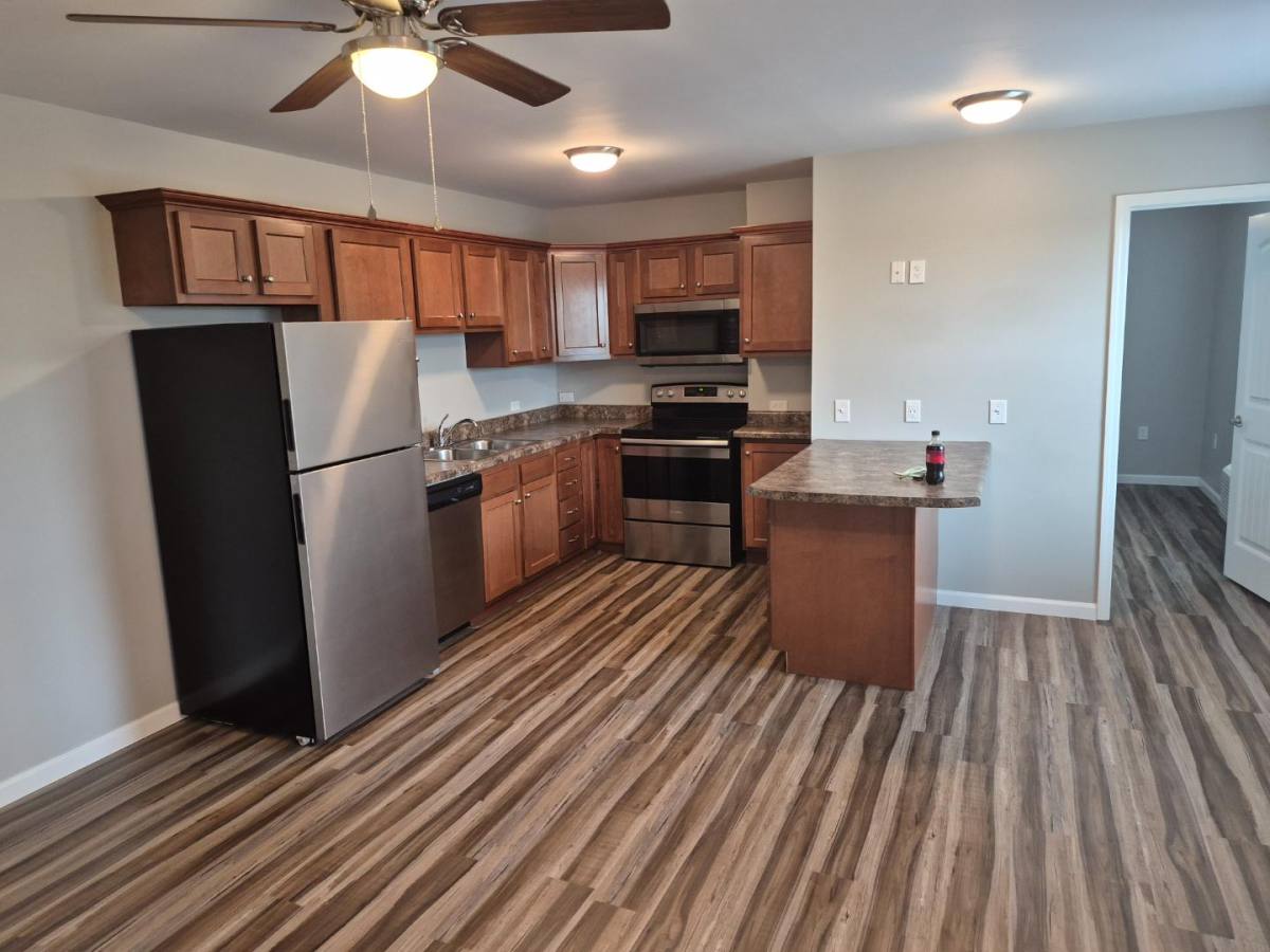 Apartment for rent at 258 E Third St #11, London, KY 40741