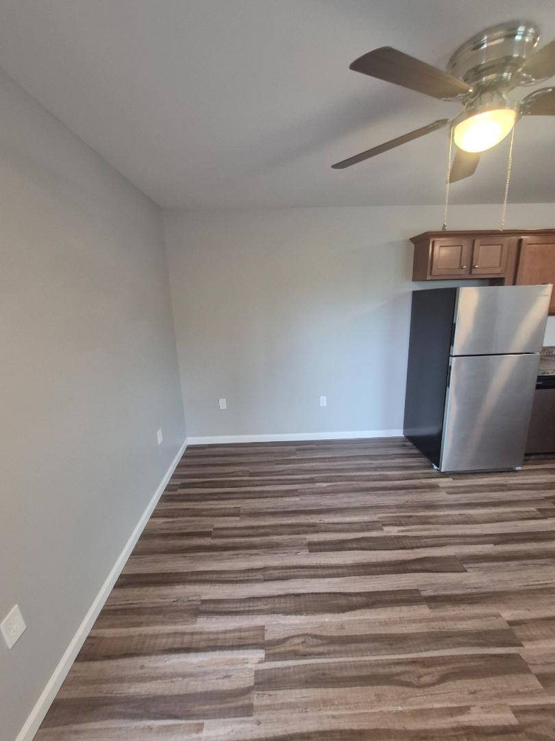Apartment for rent at 258 E Third St #11, London, KY 40741