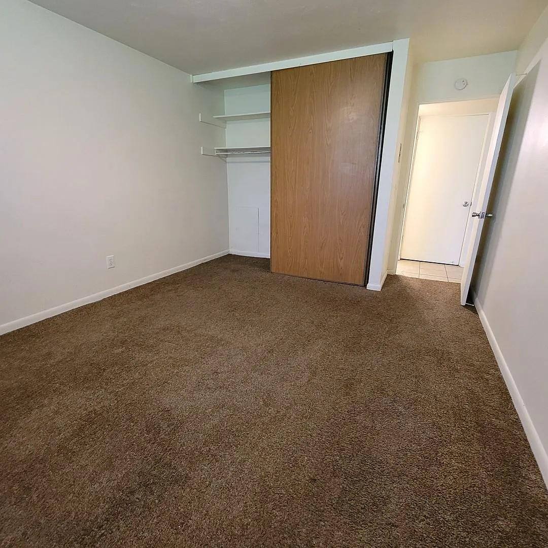 Apartment for rent at 4760 Dorr St #49, Toledo, OH 43615