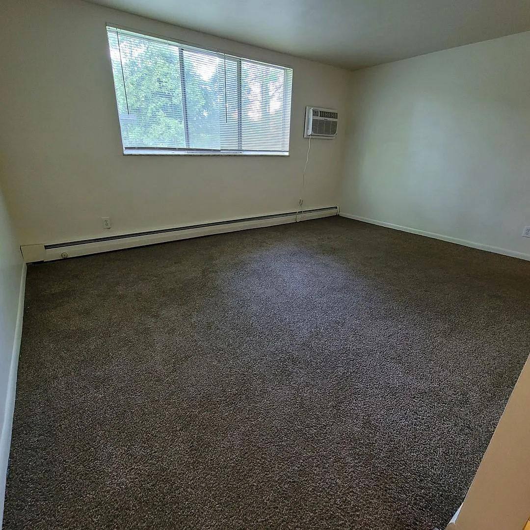 Apartment for rent at 4760 Dorr St #49, Toledo, OH 43615