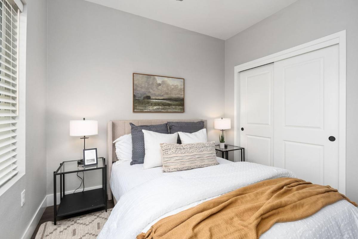 Condo for rent at 2806 E Alluvial Ave #102, Fresno, CA 93720