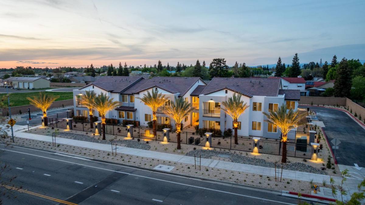 Apartment for rent at 1491 E Alluvial Ave #106, Clovis, CA 93612