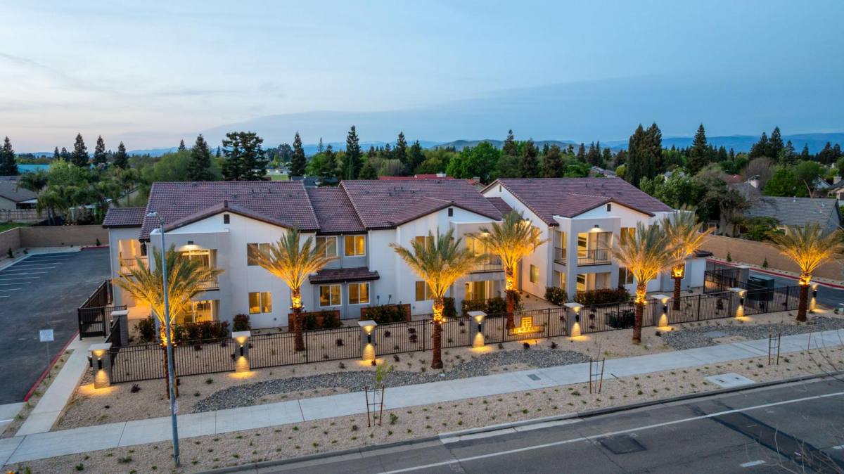 Apartment for rent at 1491 E Alluvial Ave #106, Clovis, CA 93612
