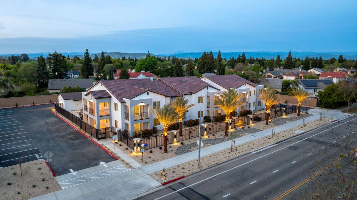 Apartment for rent at 1491 E Alluvial Ave #106, Clovis, CA 93612