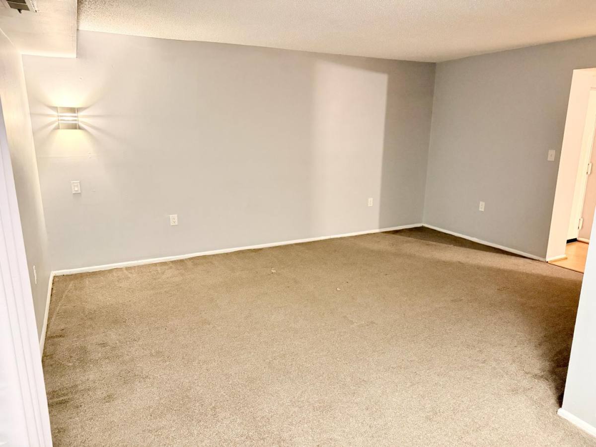 Apartment for rent at 5 Suntop Court, Baltimore, MD 21209