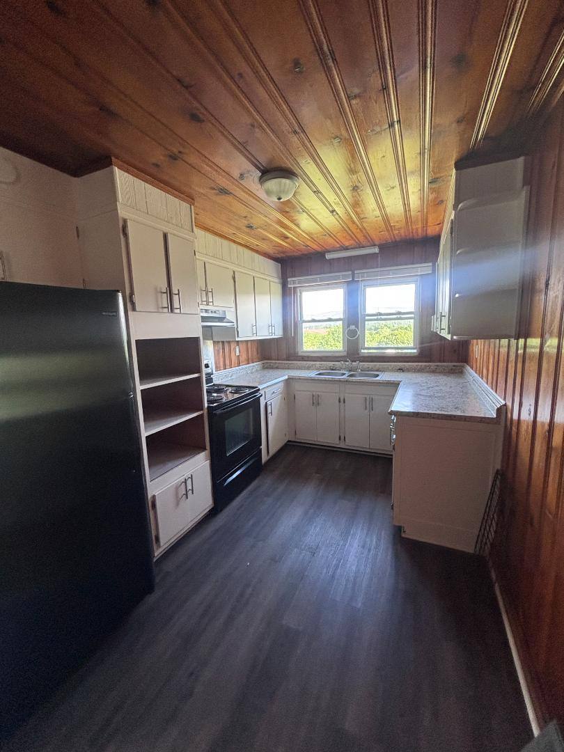 House for rent at 735 E Lexington St 585 Cassell Rd, Wytheville, VA 24382