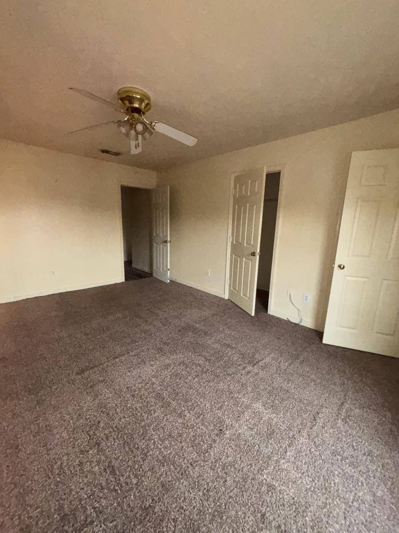 Apartment for rent at 1301 Louisville St, Starkville, MS 39759