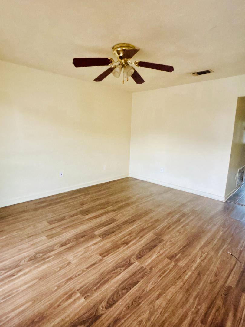Apartment for rent at 1301 Louisville St, Starkville, MS 39759