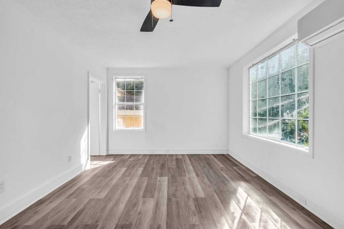 Apartment for rent at 923 10th St N #11, Columbus, MS 39701