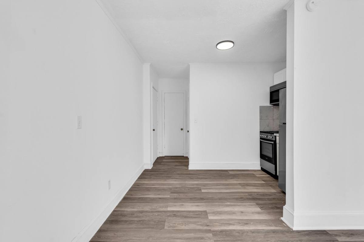 Apartment for rent at 923 10th St N #11, Columbus, MS 39701