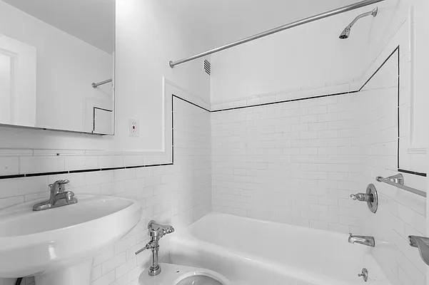 Apartment for rent at 95 Christopher St #4CC, New York, NY 10014