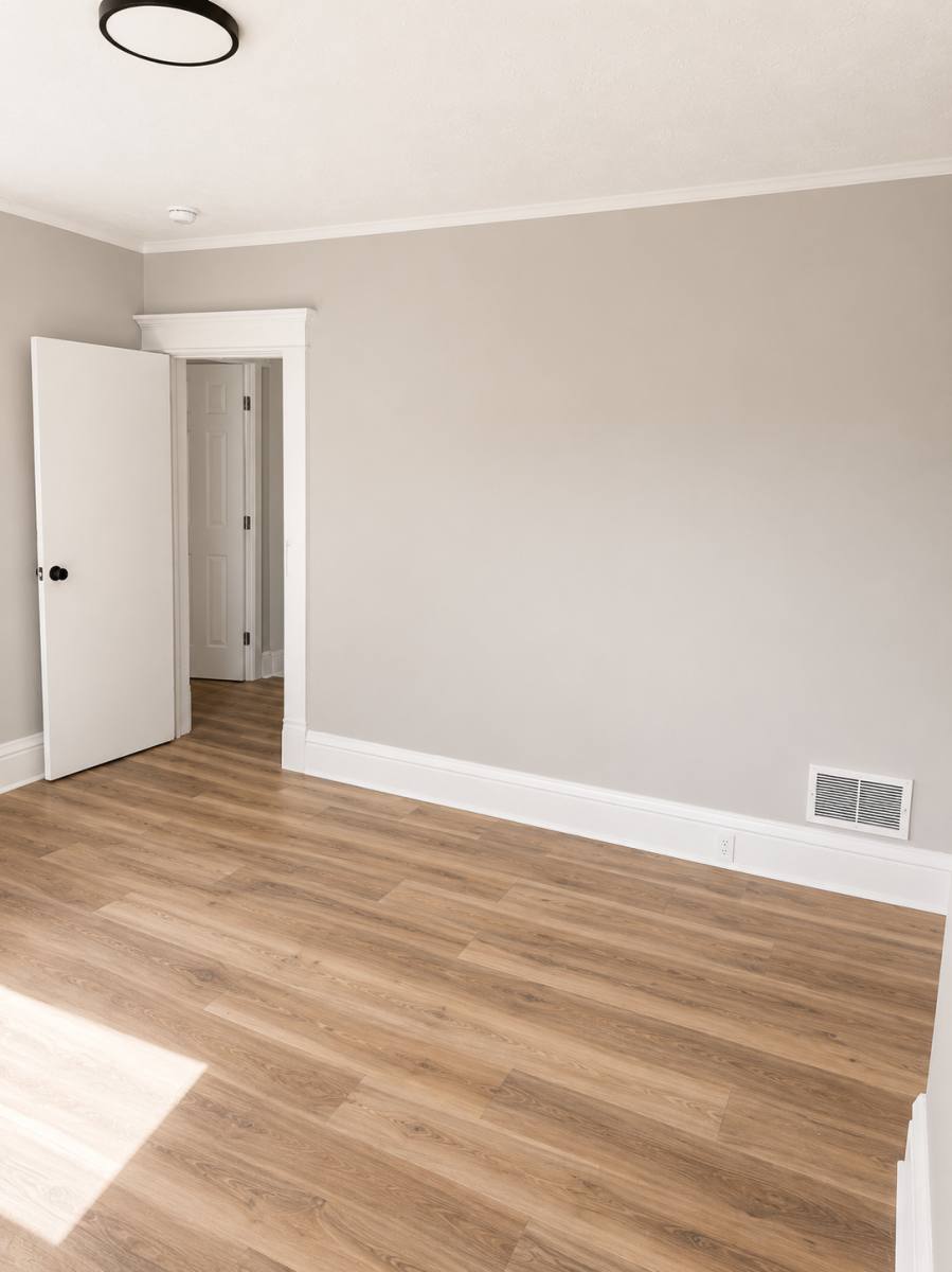 Townhouse for rent at 1568 Worthington St, Columbus, OH 43201