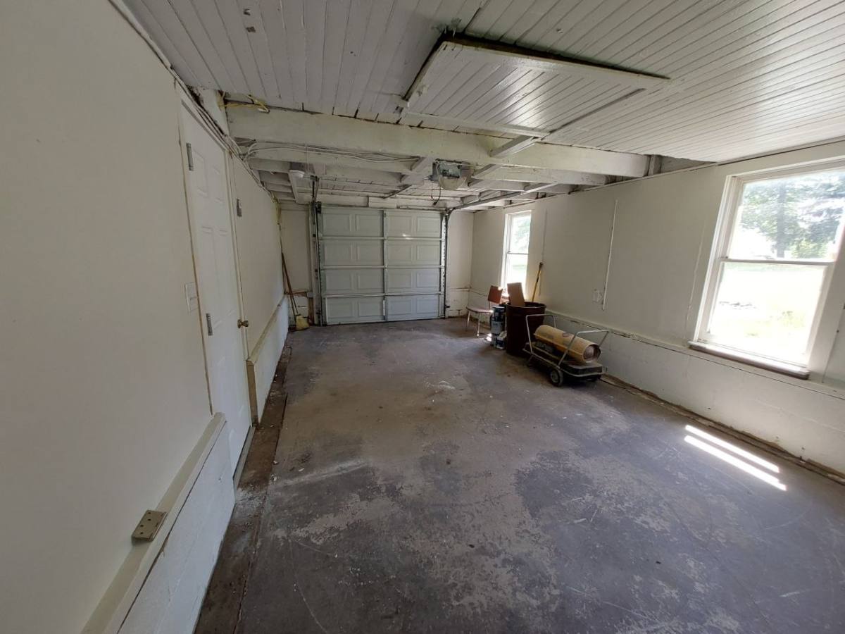 House for rent at 240 Ovid St, Seneca Falls, NY 13148