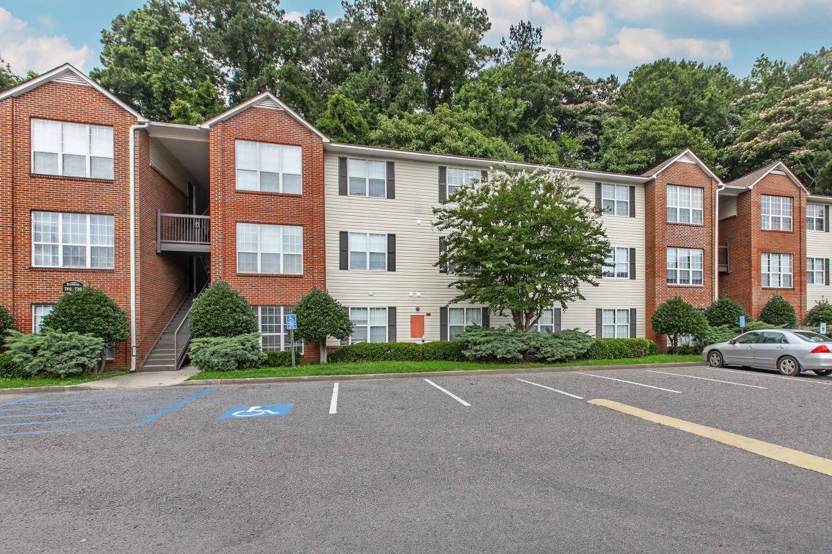 Apartment for rent at Riverwood Park, 525 W 13th St NE, Rome, GA 30165
