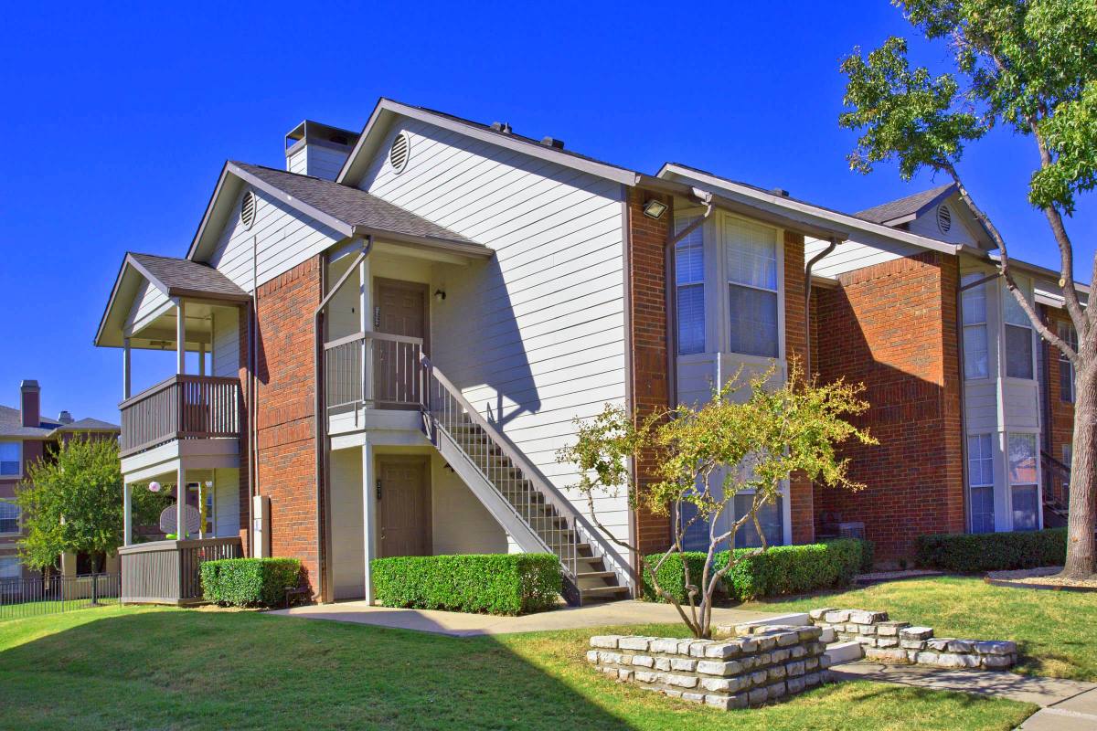Apartment for rent at Bear Creek at Harwood, 1130 Bear Creek Parkway, Euless, TX 76039