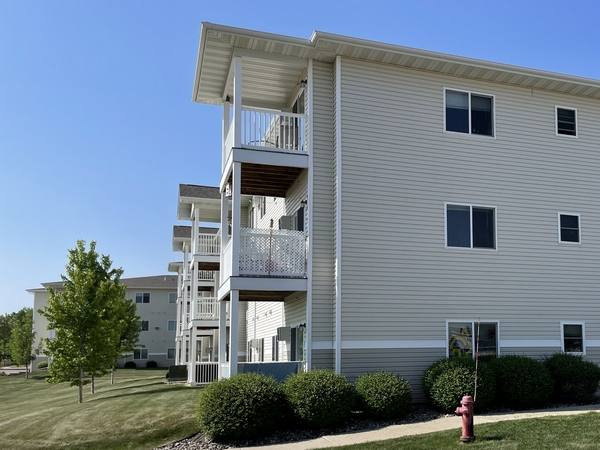 Apartment for rent at Elk Pointe, 2710 20th Ave SW, Minot, ND 58701