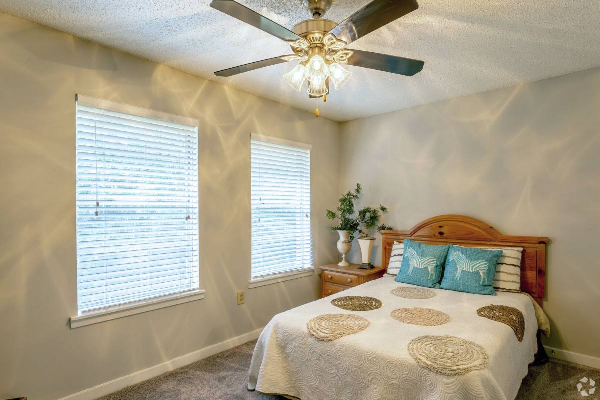 Townhouse for rent at Lake Forest, 410 Lake Forest Rd, Brandon, MS 39042