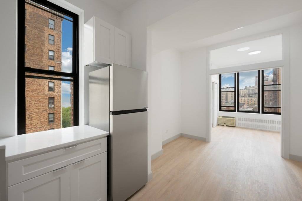 Apartment for rent at 308 W 82nd St, New York, NY 10024