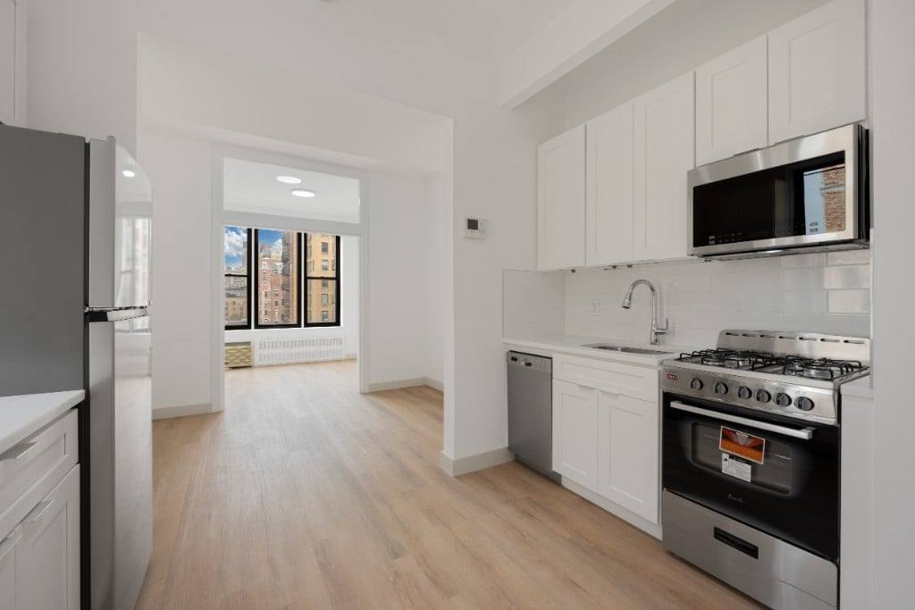 Apartment for rent at 308 W 82nd St, New York, NY 10024