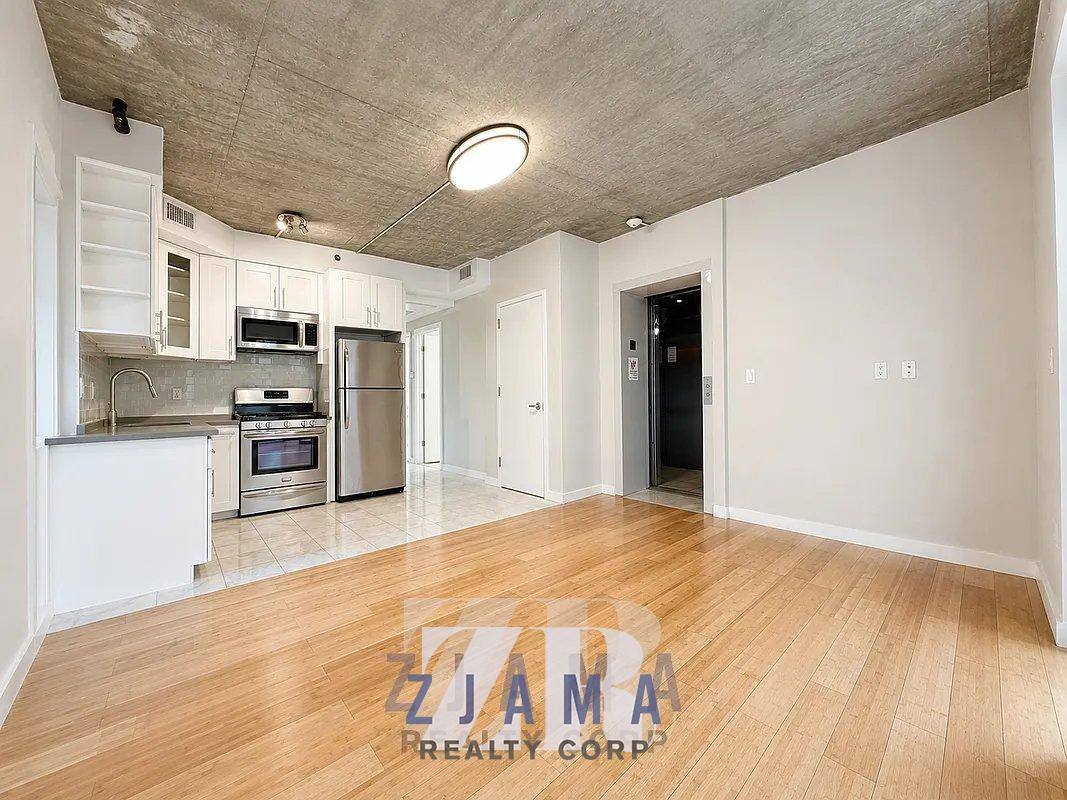 Apartment for rent at 293 Hawthorne St #6C, Brooklyn, NY 11225