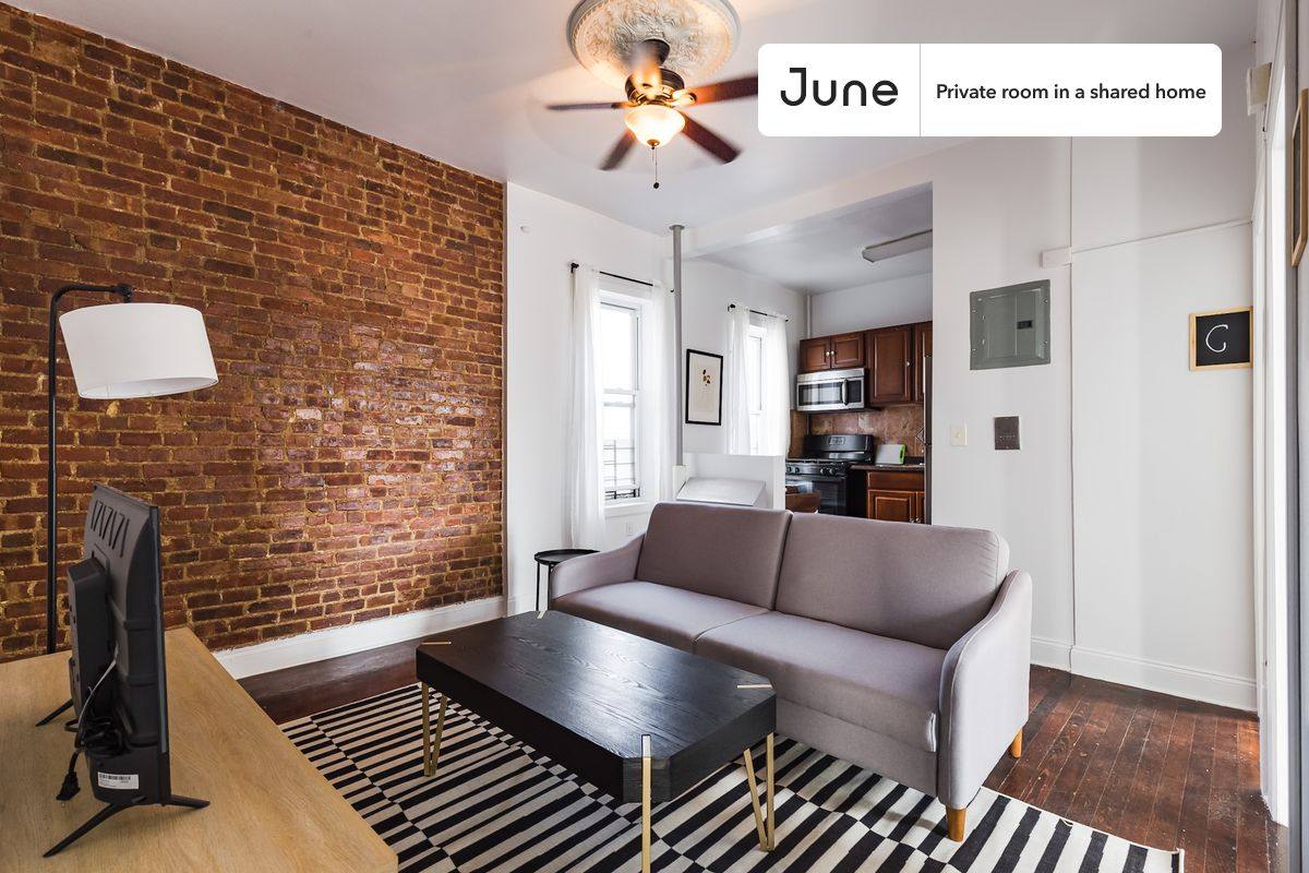 Apartment for rent at 174 W 137th St, New York, NY 10030