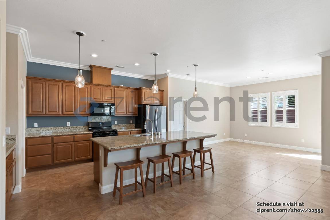 House for rent at 1462 Cruz St, Manteca, CA 95337