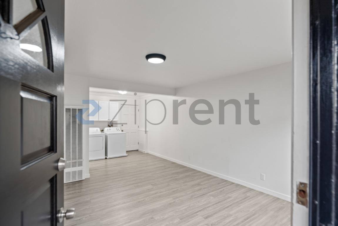 Apartment for rent at 371 Somerset Rd #A, Oakland, CA 94611