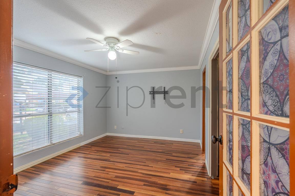 Townhouse for rent at 14515 Wunderlich Dr #403, Houston, TX 77069