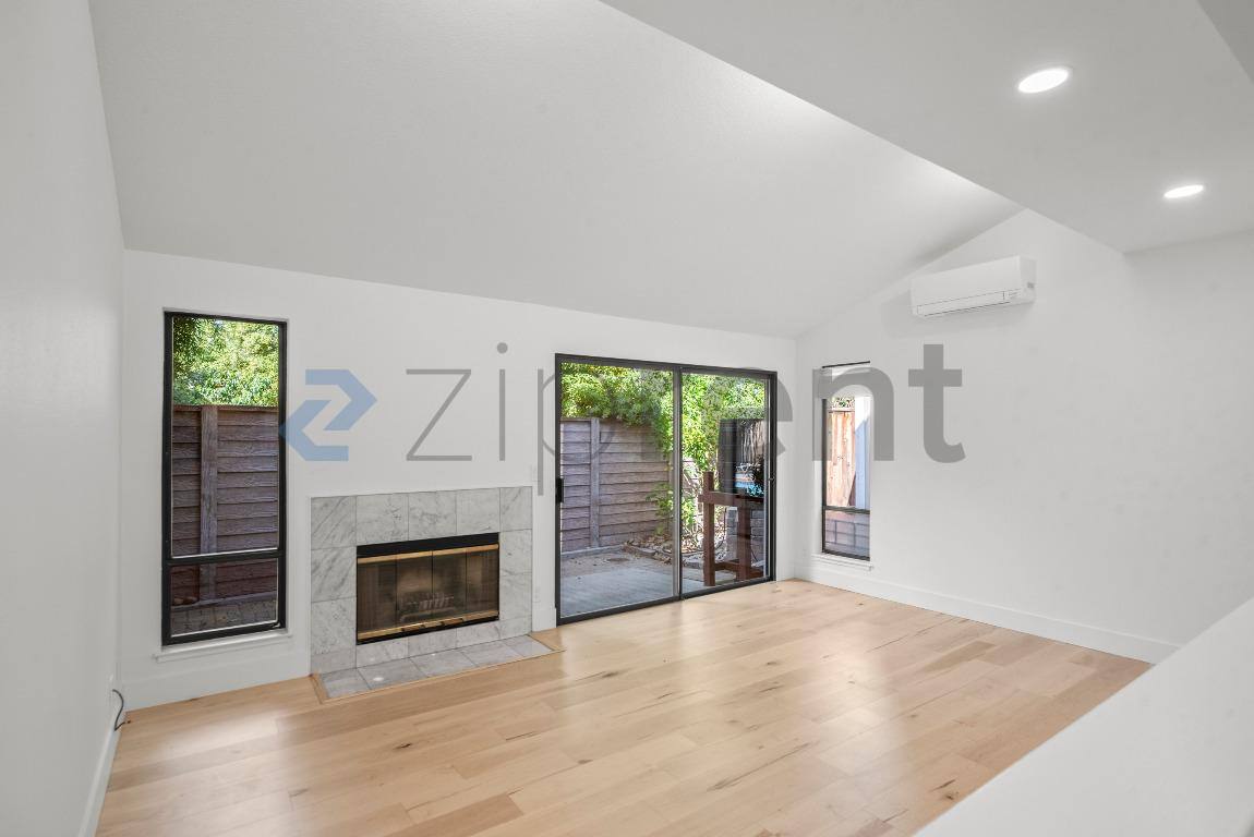 Townhouse for rent at 223 Saratoga Ave, Santa Clara, CA 95050
