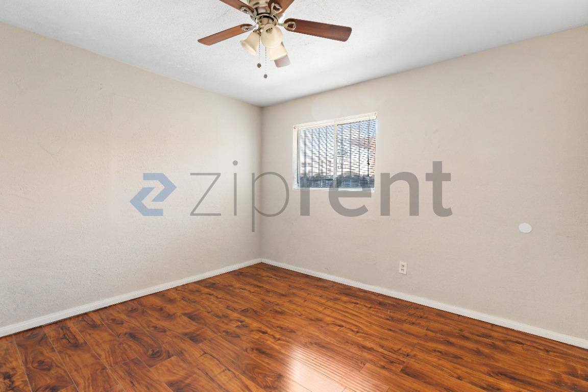 House for rent at 1209 H St, Las Vegas, NV 89106