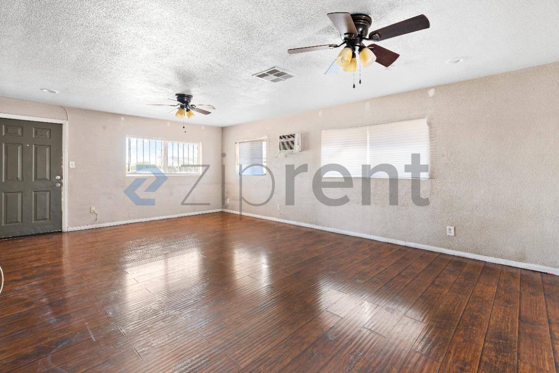 House for rent at 1209 H St, Las Vegas, NV 89106