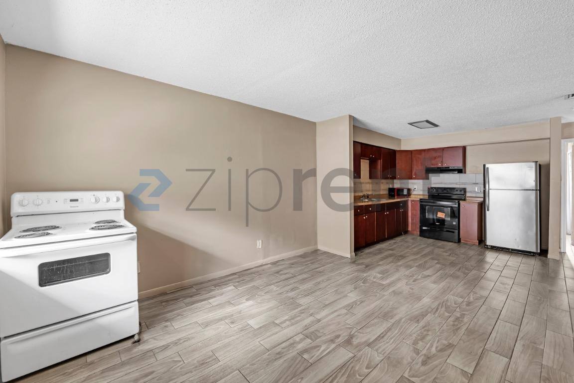 House for rent at 8117 N Mulberry St #B, Tampa, FL 33604