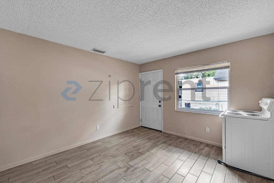 House for rent at 8117 N Mulberry St #B, Tampa, FL 33604