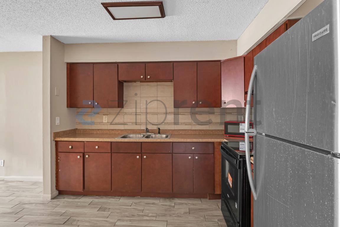 House for rent at 8117 N Mulberry St #B, Tampa, FL 33604