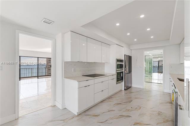 Apartment for rent at 1800 NE 144th St #1004, Miami, FL 33181