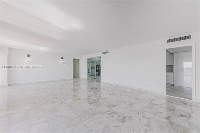 Apartment for rent at 1800 NE 144th St #1004, Miami, FL 33181