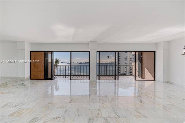 Apartment for rent at 1800 NE 144th St #1004, Miami, FL 33181