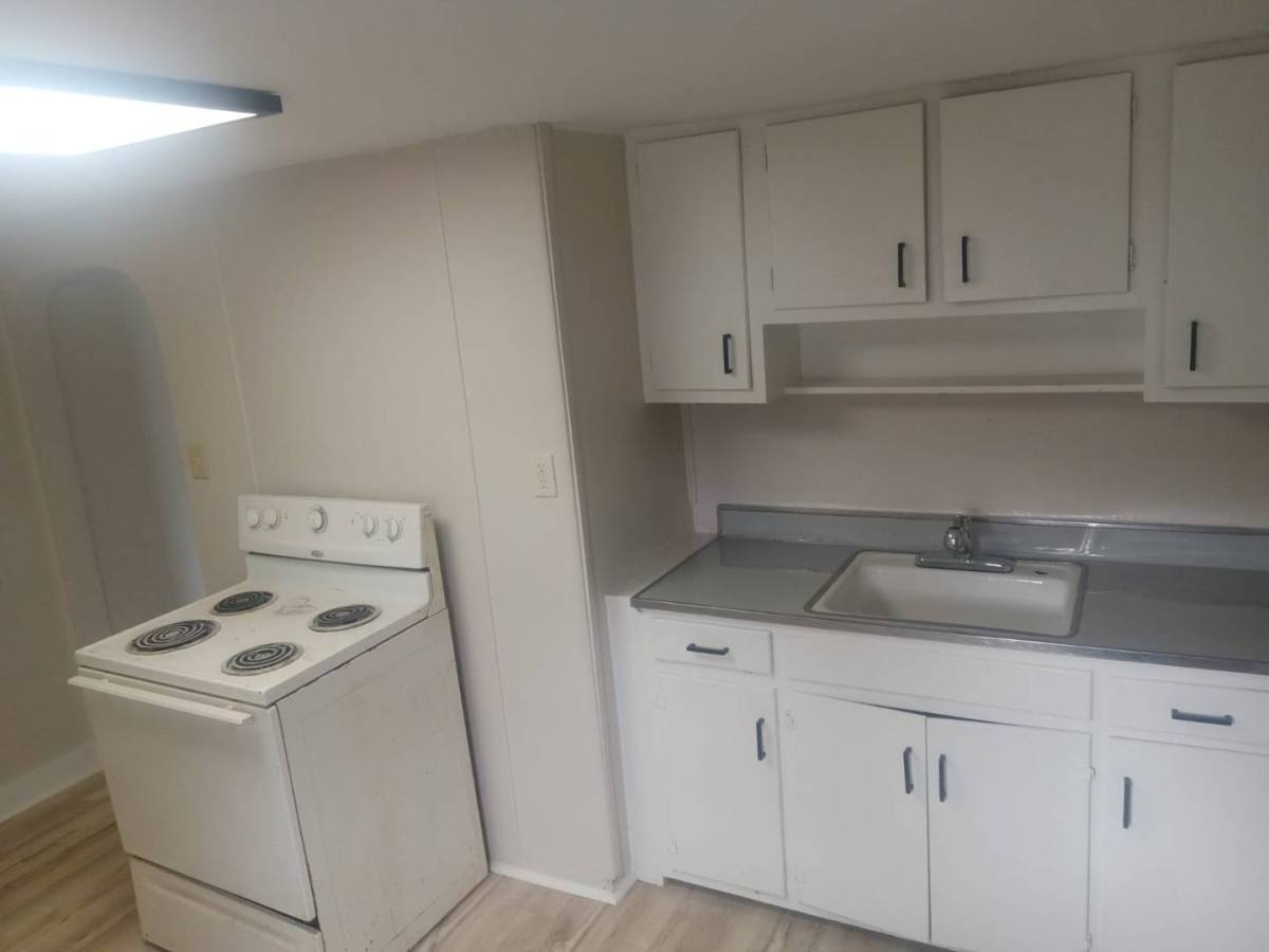 Apartment for rent at 517 N 21st St, Richmond, IN 47374