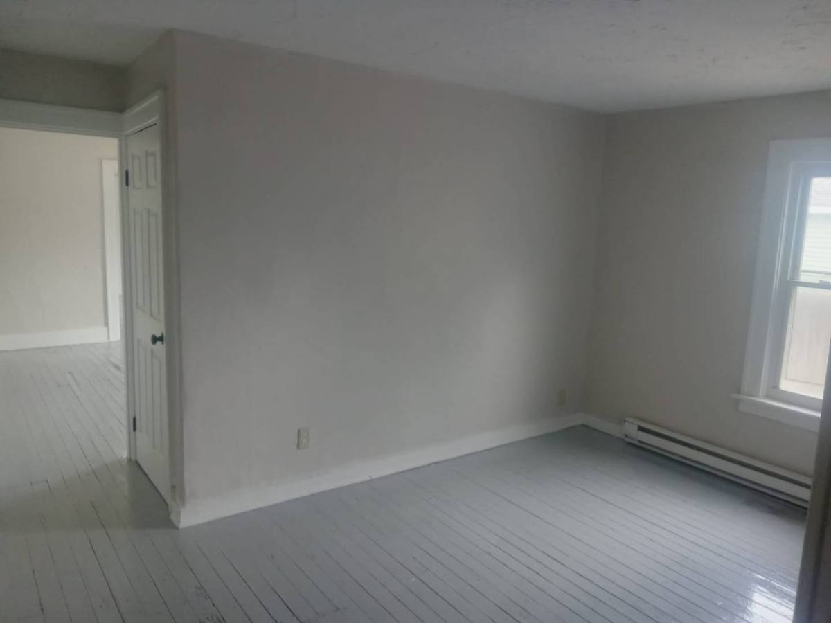 Apartment for rent at 517 N 21st St, Richmond, IN 47374