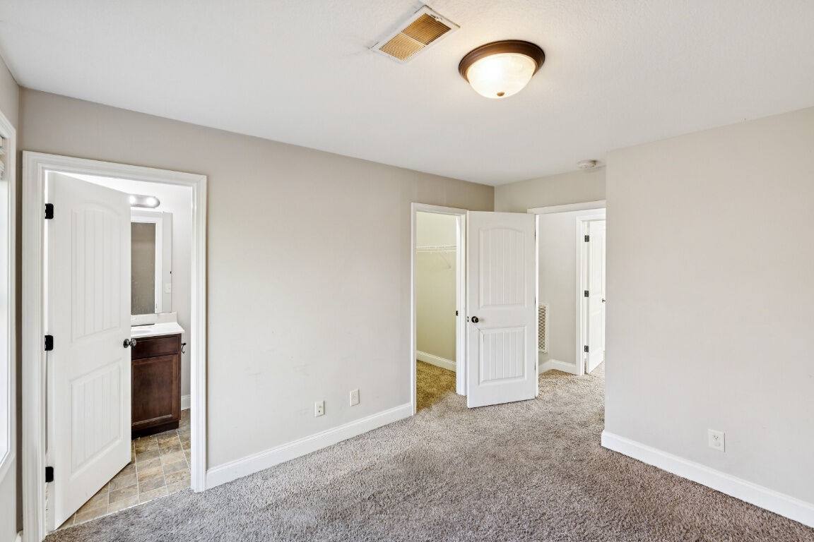 Apartment for rent at 1758 Spring Water Dr, Clarksville, TN 37040
