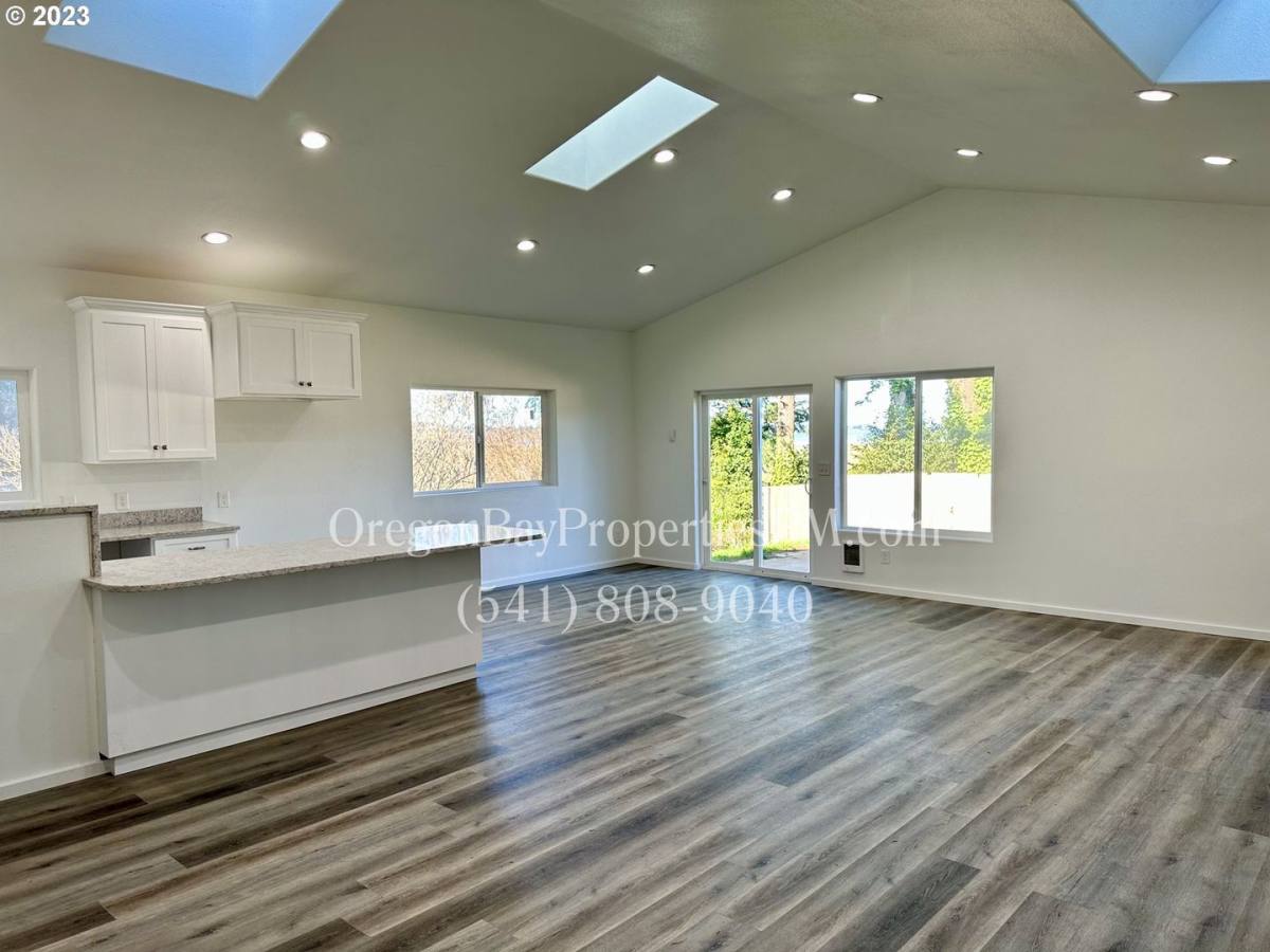 House for rent at 1656 Coos River Highway, Coos Bay, OR 97420