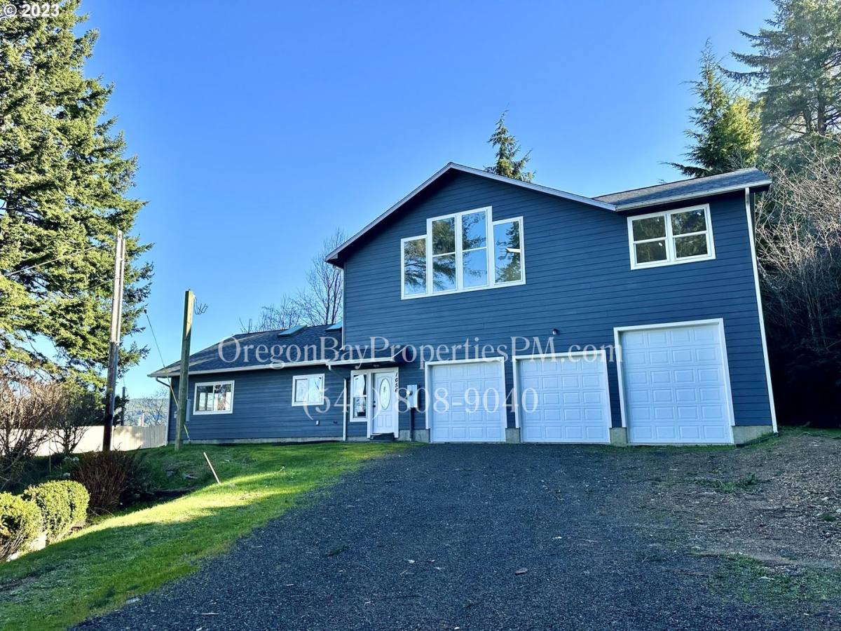 House for rent at 1656 Coos River Highway, Coos Bay, OR 97420